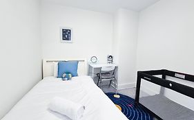 Hamptons Style 2Br & Kid Room W View In Olympic Park